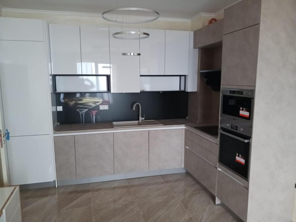 Luxury Penthouse Apartments At Valencia Gardens Burgas ภายนอก รูปภาพ
