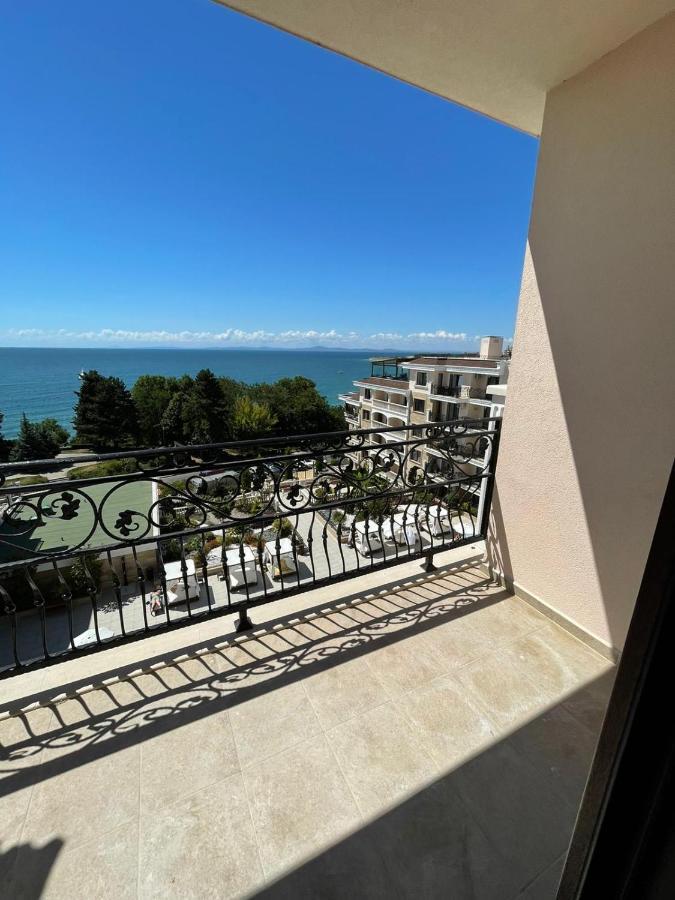 Luxury Penthouse Apartments At Valencia Gardens Burgas ภายนอก รูปภาพ