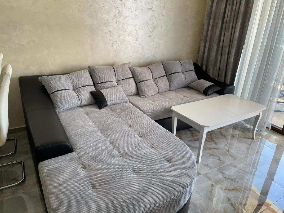 Luxury Penthouse Apartments At Valencia Gardens Burgas ภายนอก รูปภาพ